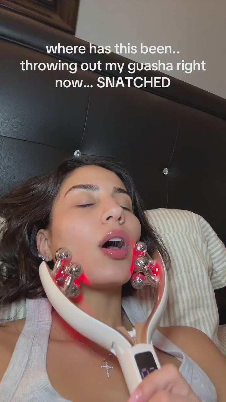 UGC video featuring the Dreamery V-shaped face massager for face and neck care